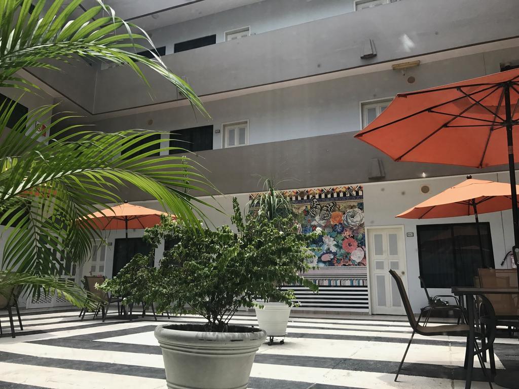 Real Avenida Hotel Tuxtla Gutiérrez Eksteriør bilde